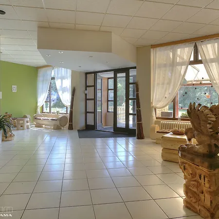 Hotel Sosna 3*